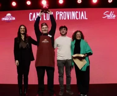 108620-la-provincia-tiene-nuevo-campeon-tomas-addad-se-llevo-el-maximo-galardon-de-la-empanada-hacia-oran