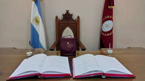 105802-tres-parejas-reservaron-turnos-en-el-registro-civil-para-contraer-matrimonio-maniana-martes-13