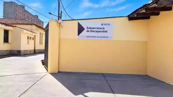 17903797182808219939345062673914
