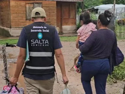 106219-el-galpon-las-familias-evacuadas-ya-regresaron-a-sus-hogares-tras-la-asistencia-integral