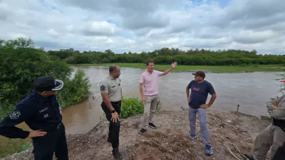 106217-por-disposicion-del-gobernador-el-comite-de-emergencia-climatica-monitorea-zonas-riberenias-de-joaquin-v-gonzalez