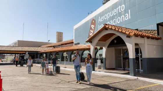 107719-salta-entre-los-5-aeropuertos-con-mayor-movimiento-del-pais-en-el-fin-de-semana-largo