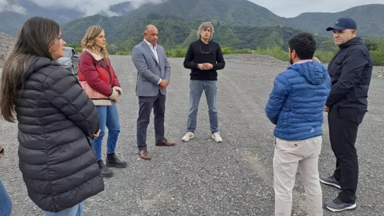 101022-el-gobierno-evalua-con-fonplata-la-continuidad-de-la-obra-del-bypass-alternativo-para-el-ordenamiento-del-transito