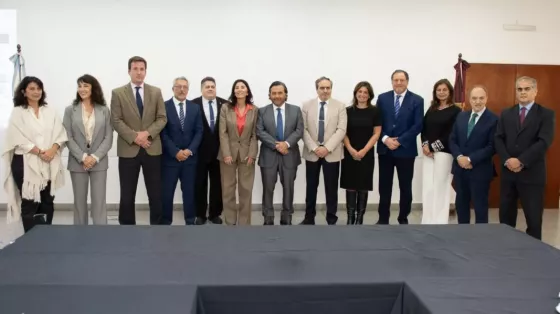 107770-saenz-se-reunio-con-autoridades-judiciales-para-analizar-la-implementacion-del-nuevo-codigo-procesal-penal-1