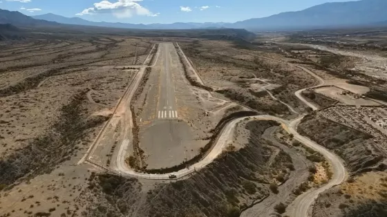 108461-finalizo-la-construccion-de-un-cerco-perimetral-en-el-aerodromo-de-cachi-1