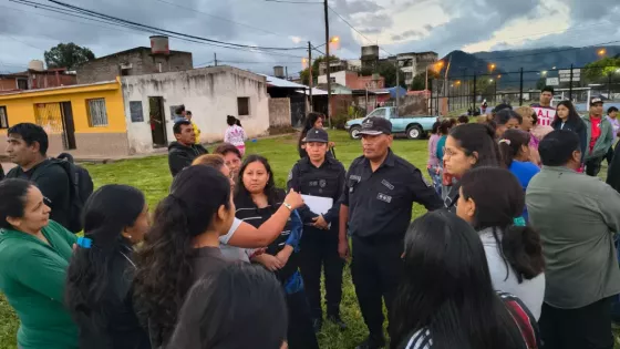 106957-seguridad-promueve-espacios-de-dialogo-con-vecinos-de-los-barrios-castaniares-y-siglo-xxi