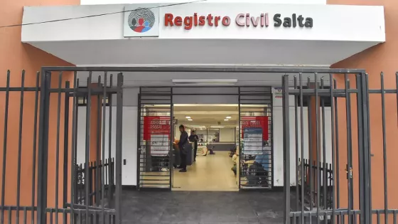 106566-el-renaper-actualizara-los-valores-de-los-ejemplares-de-dni-y-pasaporte