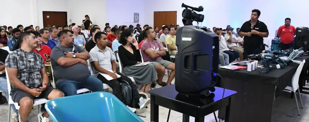 capacitacion-herramientas-3-1536x1024