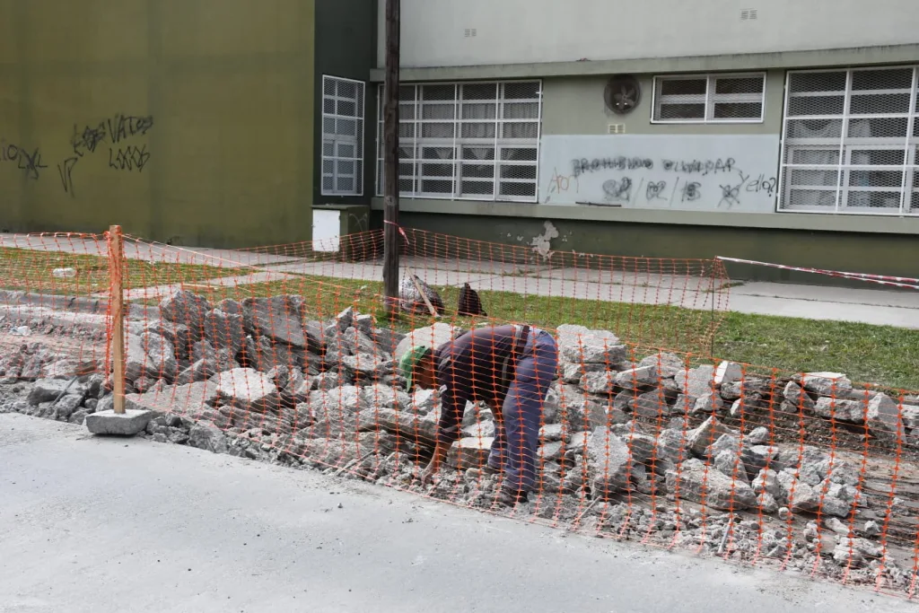 Internet_20250512_160909_2