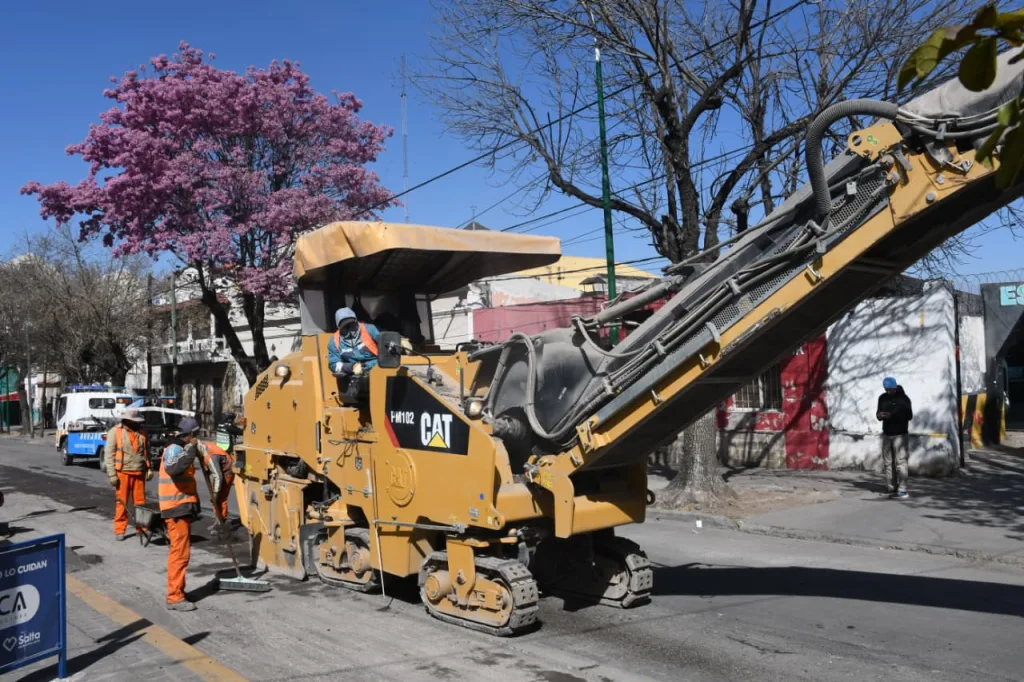 repavimentacion-en-sarmiento-desde-arenales-a-entre-rios-7-1024x682