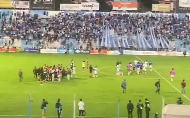 Screenshot_20250504_191659_X