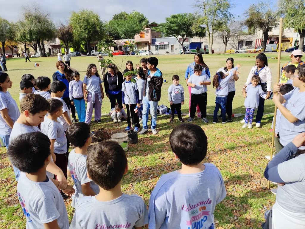 Internet_20250425_200600_3