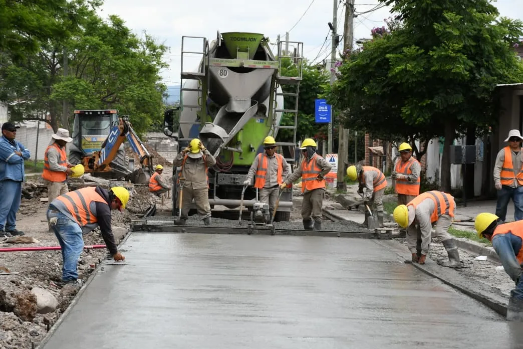 av-portaaviones-hormigonado-2
