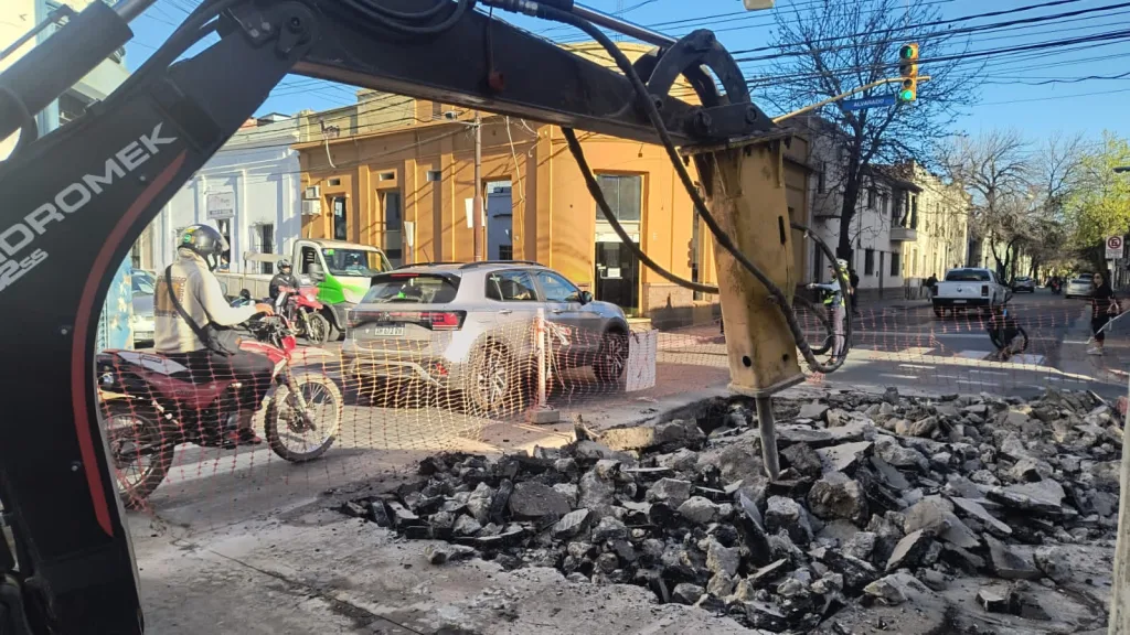 recuperacion-de-calle-catamarc-3-1024x576