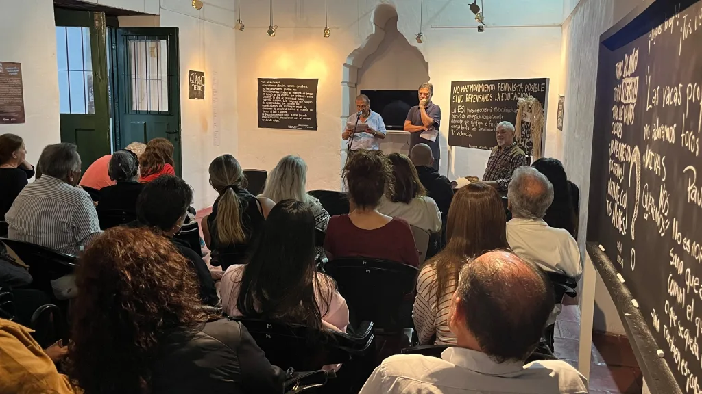 Internet_20250422_195048_1