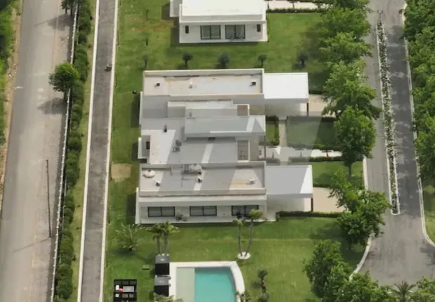 la-propiedad-fue-valuada-en-17-millones-de-dolares-foto-captura-tn-QNJWGZ2SJFFQ5BWDOUR2ILRPHQ