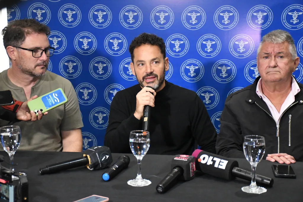 Internet_20250428_153449_1