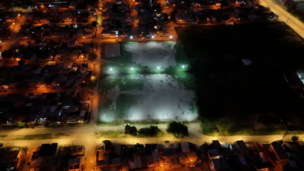 iluminacion-cancha-democracia-2-1536x864