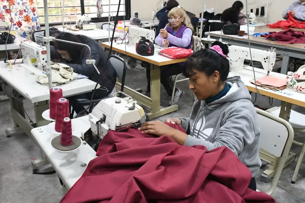 capacitaciones-escuela-de-emprendedores-2-1536x1024