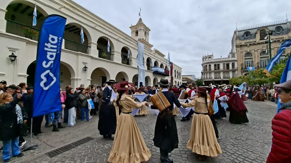 gran-pericon-bailarines-4-1536x864