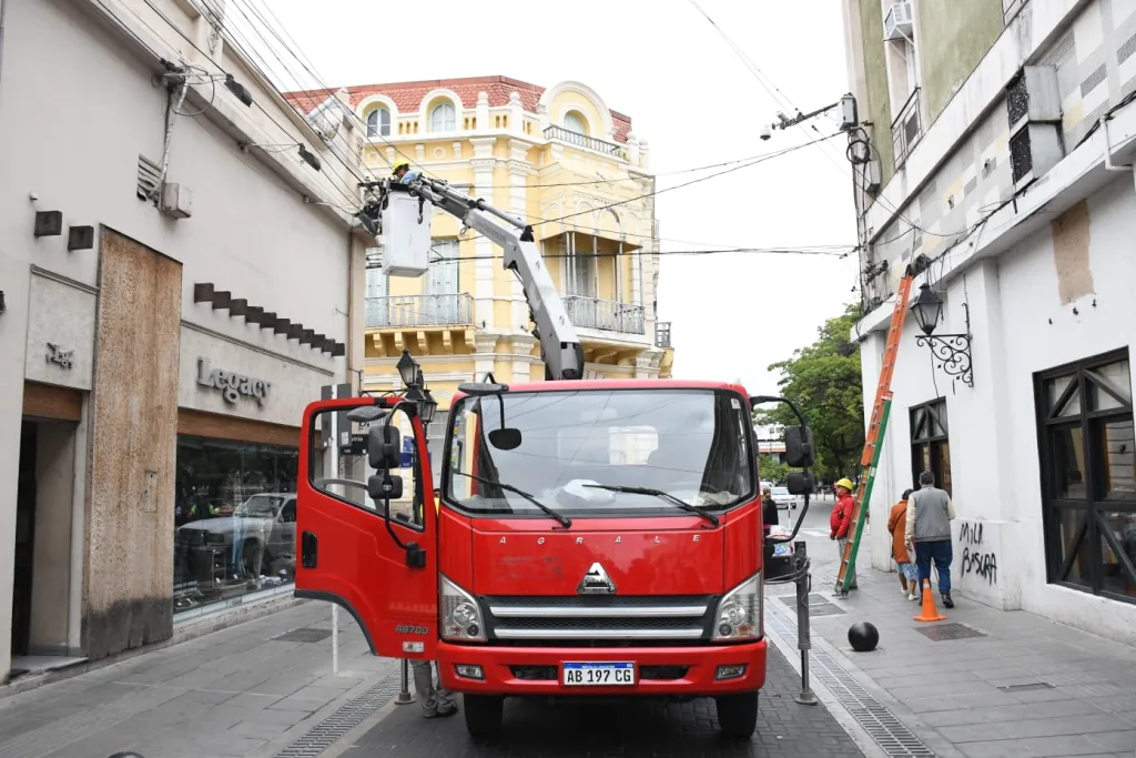 Internet_20250513_210716_2