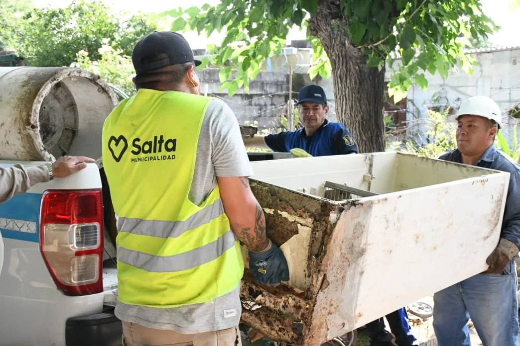 descacharrado-en-barrio-santa-lucia-3