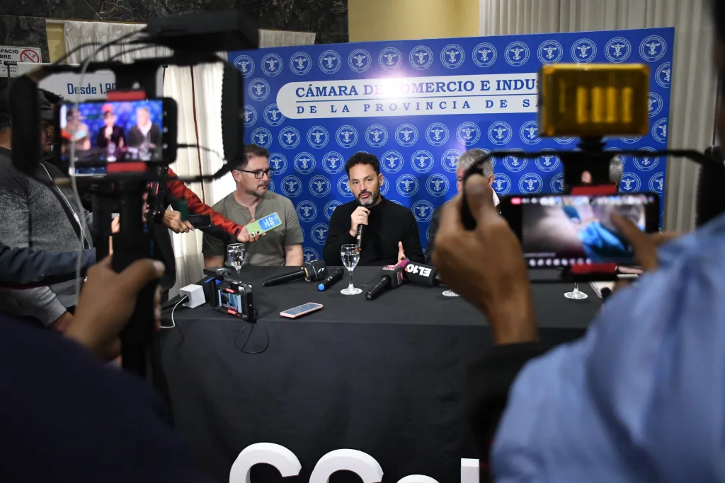 Internet_20250428_153449_2