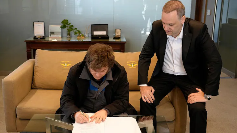 https___thumbs.vodgc.net_1-14516-Xd8H0D1765453379571