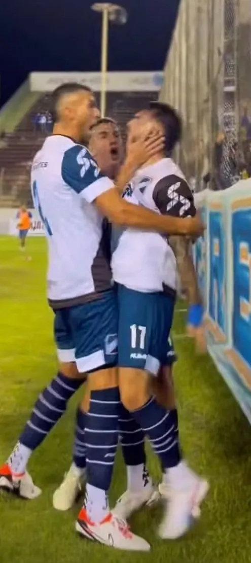 Screenshot_20250315_001846_X