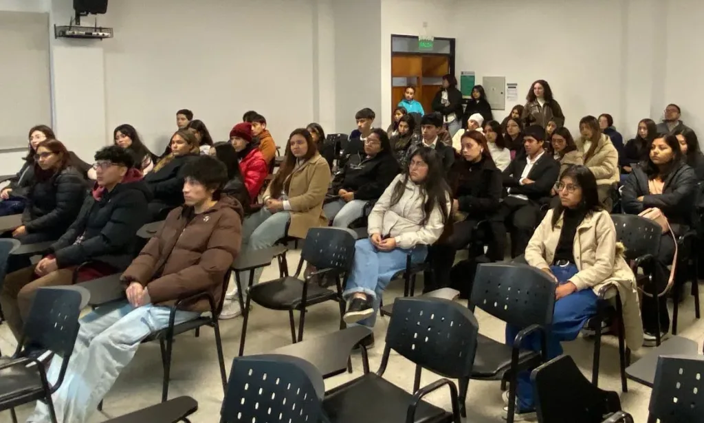 Internet_20250711_194440_2