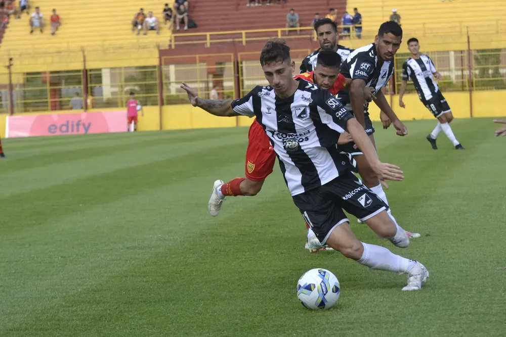 432913607_987791912993395_5011304580055992674_n