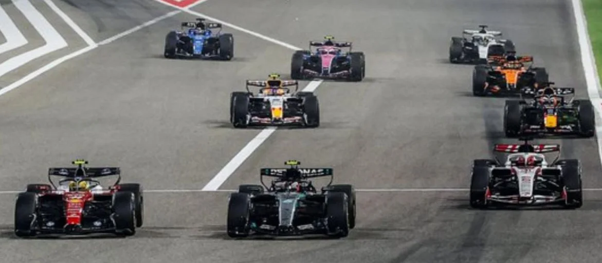 e878095f-ce06-4fdc-b738-b1b4456c2b7f