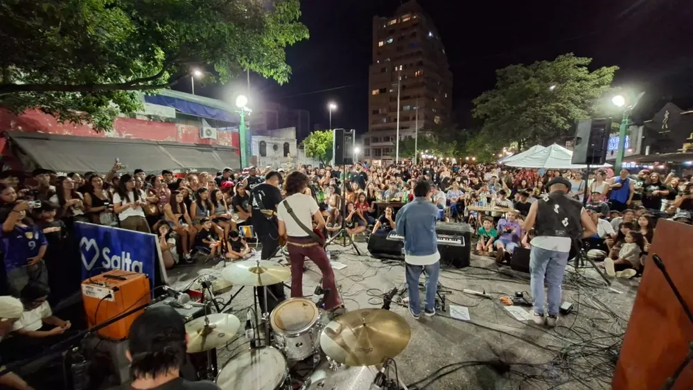 musica-bajo-las-estrellas-1-1536x864