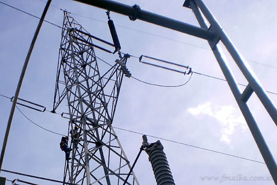 energia25_transformador_hachada_transnoa2