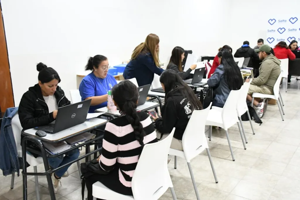 adultos-2000-6-1024x683