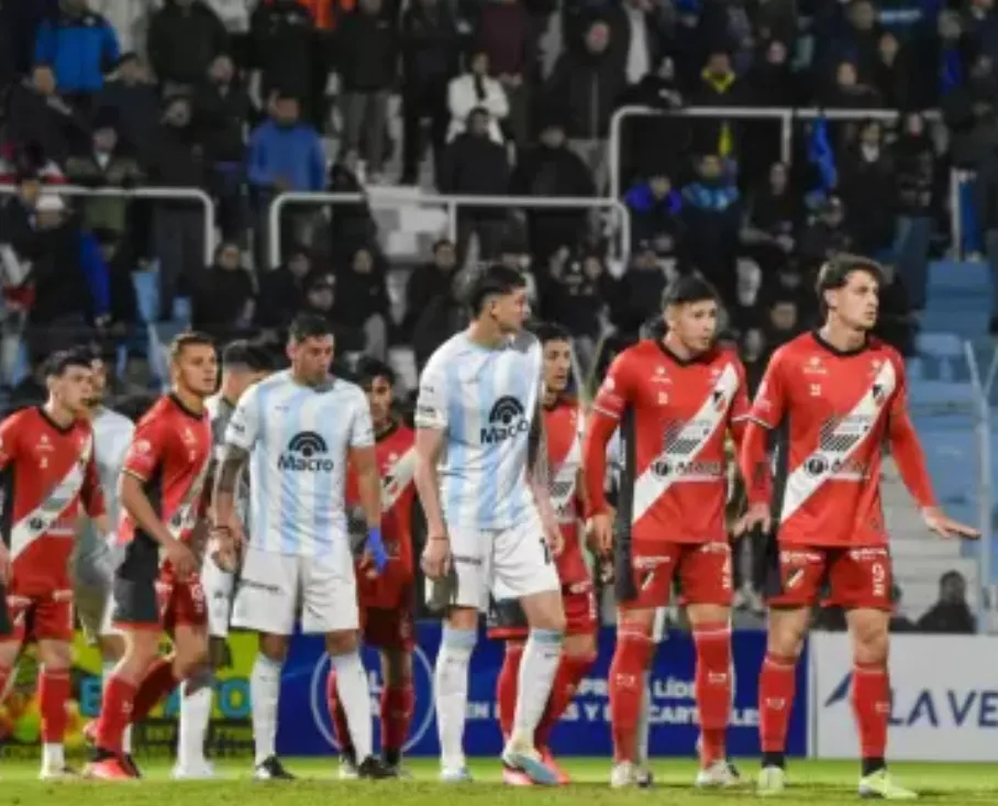 Screenshot_20250816_002211_Facebook